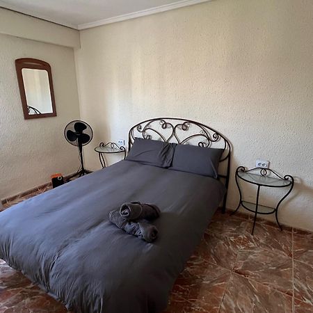 Piso Completo Cerca De Artes Y Ciencias Appartement Valencia Buitenkant foto