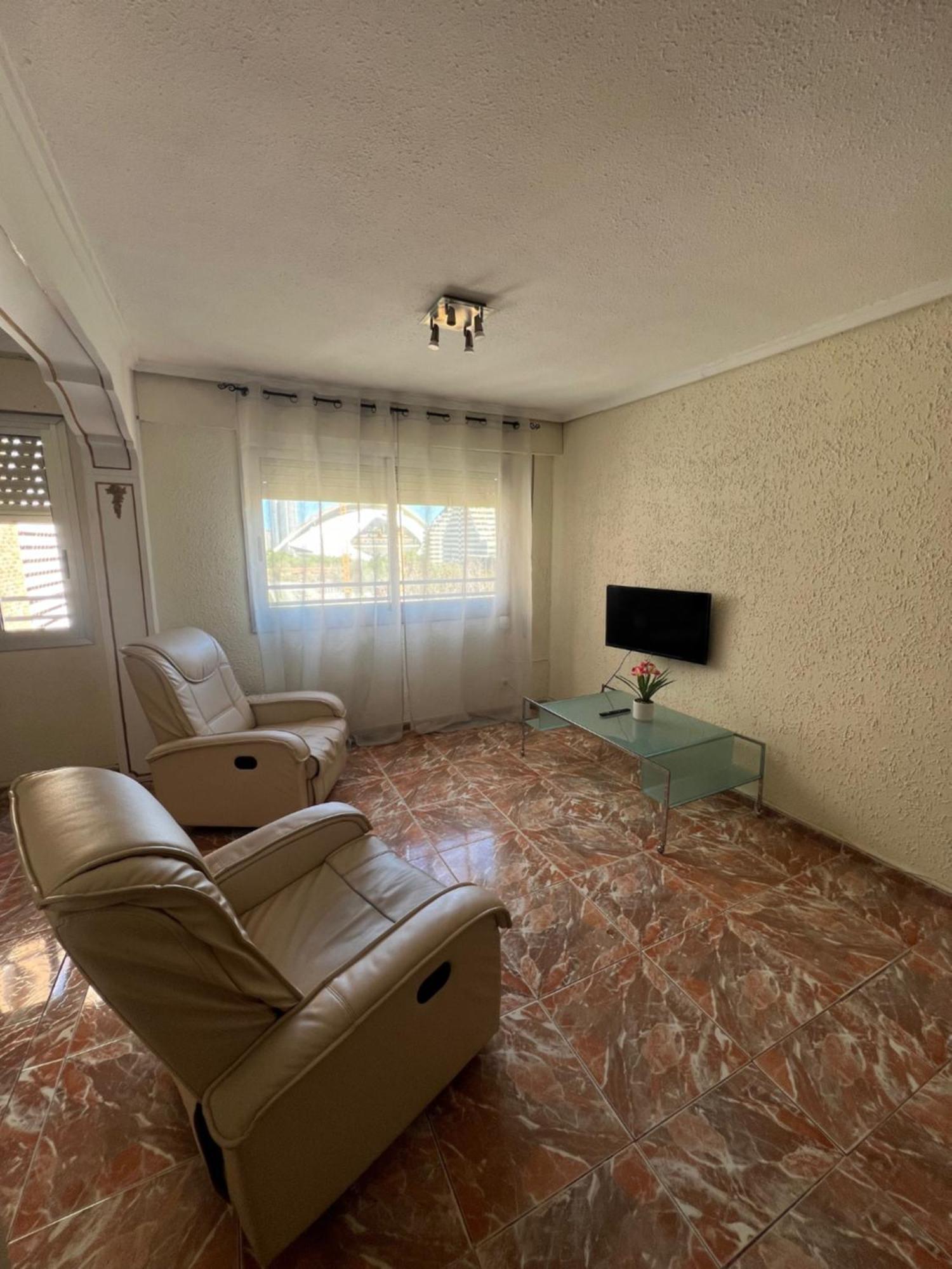 Piso Completo Cerca De Artes Y Ciencias Appartement Valencia Buitenkant foto
